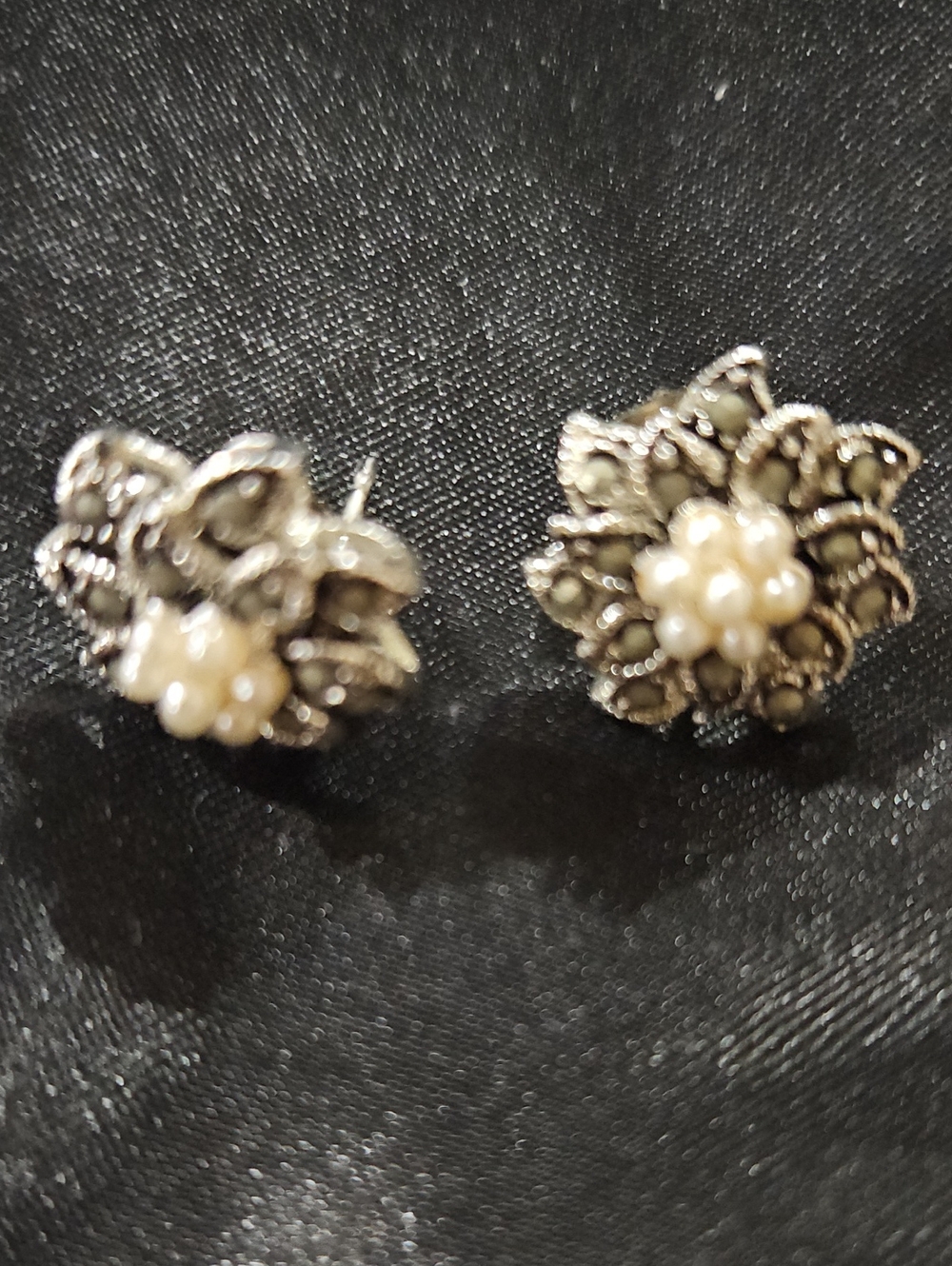 Vintage Sterling Silver Marcasite and Seed Bead Earrings..Stamped 925